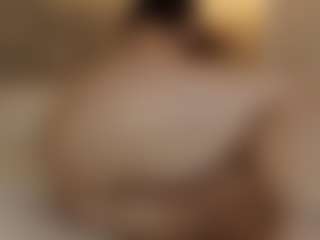 Live cam show with matilda-69x - Thong on thefappeningchat.com