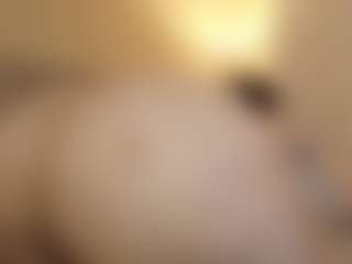 Live cam show with matilda-69x - Chubby on Gym Cam Girls