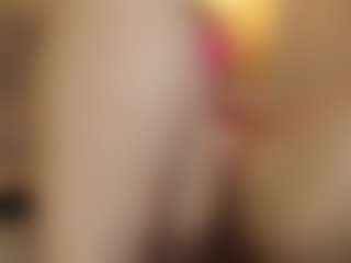 Live cam show with matilda-69x - Bedroom on Dare Cams