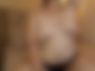 Live cam show with matilda-69x - Average on Camsoda