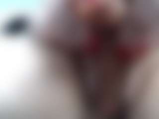 red-scarlett's Live Sex Cam Show