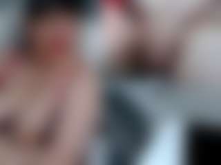 red-scarlett's Live Sex Cam Show