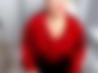red-scarlett's Live Sex Cam Show