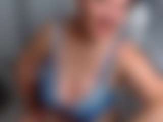 red-scarlett's Live Sex Cam Show