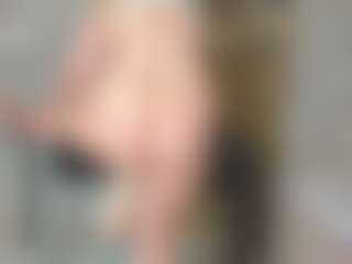 squirt-blondy's Live Sex Cam Show
