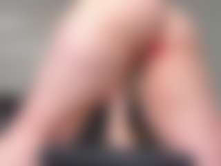 squirt-blondy's Live Sex Cam Show
