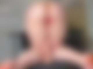 Live cam show with squirt-blondy - Blonde Hair on CamwithHer