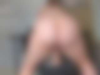 squirt-blondy's Live Sex Cam Show