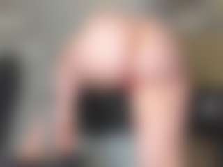squirt-blondy's Live Sex Cam Show