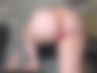 squirt-blondy's Live Sex Cam Show