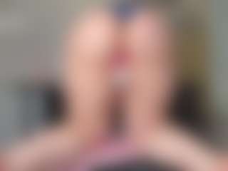 squirt-blondy's Live Sex Cam Show