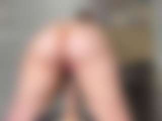 squirt-blondy's Live Sex Cam Show