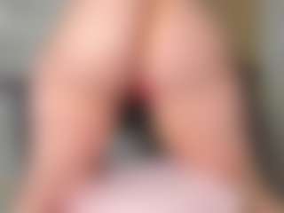 Live cam show with squirt-blondy - Shake on Big Tits