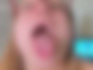 squirt-blondy's Live Sex Cam Show