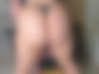 squirt-blondy's Live Sex Cam Show