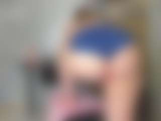 squirt-blondy's Live Sex Cam Show