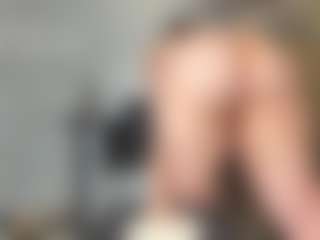 squirt-blondy's Live Sex Cam Show