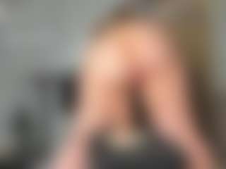 squirt-blondy's Live Sex Cam Show
