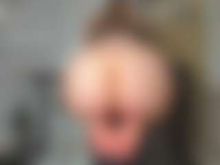squirt-blondy's Live Sex Cam Show