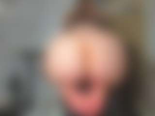 squirt-blondy's Live Sex Cam Show