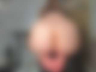 squirt-blondy's Live Sex Cam Show