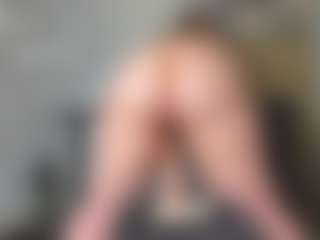 squirt-blondy's Live Sex Cam Show