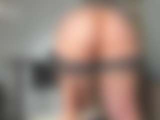 squirt-blondy's Live Sex Cam Show
