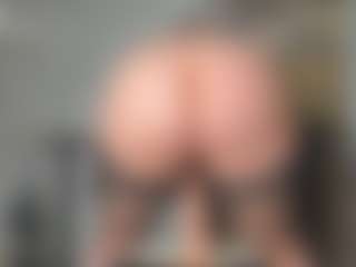 squirt-blondy's Live Sex Cam Show