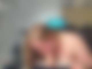 squirt-blondy's Live Sex Cam Show