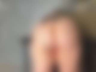 squirt-blondy's Live Sex Cam Show