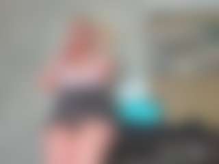 Live cam show with squirt-blondy - Bedroom Blonde Hair on SxyPornLive