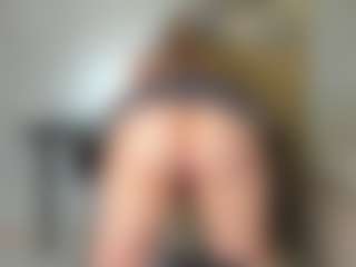 Live cam show with squirt-blondy - Dirty Talk on Stripli.com