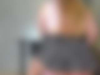 Live cam show with squirt-blondy - Tease on sexytreat.net
