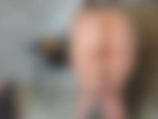 Live cam show with squirt-blondy - Blonde Hair Curvy on luckytryst.com
