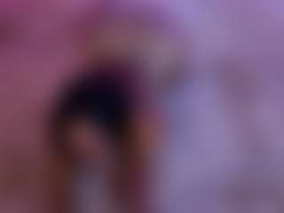 Live cam show with Lady Brown - Dildo on CamwithHer