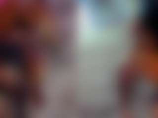 Live cam show with Lady Brown - Tease MILF on Dolls Live
