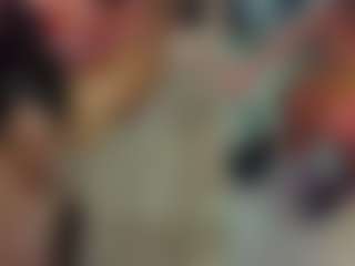 Live cam show with Lady Brown - Fingering Latina on Stripli.com | colombia