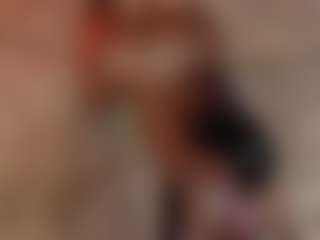 Live cam show with Lady Brown - Tease Curvy on Camming Site