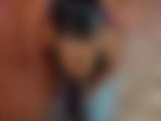 Live cam show with Lady Brown - Black Cum on Uber Horny