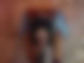 Live cam show with Lady Brown - Brown Eyes MILF on Uber Horny