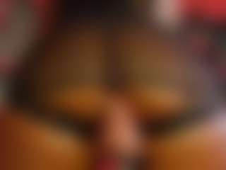 Lady Brown's Live Sex Cam Show