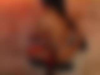 Live cam show with Lady Brown - Handjob on Gym Cam Girls