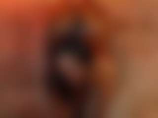 Live cam show with Lady Brown - Fingering MILF on Dolls Live