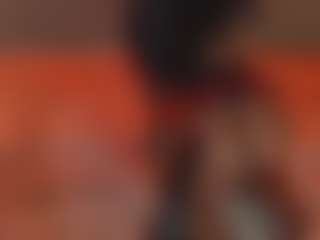 Live cam show with Lady Brown - Ebony MILF on Hubzter Live