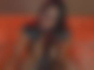 Live cam show with Lady Brown - Black MILF on Camsoda