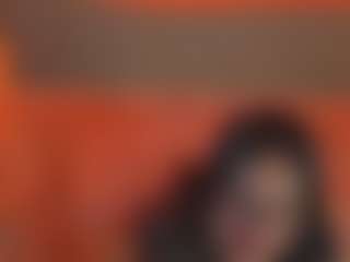 Live cam show with Lady Brown - Shaved Pussy MILF on crypto-cams
