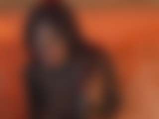 Live cam show with Lady Brown - Athletic Ebony on Camsoda