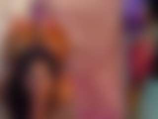 Live cam show with Lady Brown - Athletic on Dolls Live