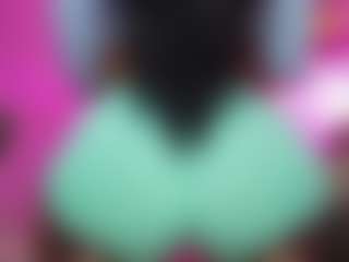 Live cam show with Lady Brown - Muscle on CSO-WL