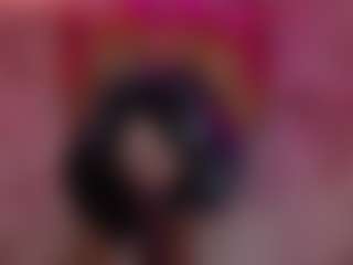 Live cam show with Lady Brown - Muscle on CamwithHer